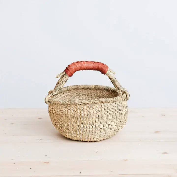 fresh-thinking-co-home-garden-default-title-mini-bolga-basket-with-tan-leather-handle-4748483946199-39223902830806_1445x.jpg